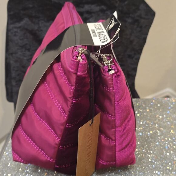 Steve Madden Logo Plate Quilted Velvet Nylon Cosmetic Pouch Set - Picture 8 of 8